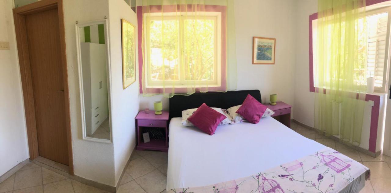 Family Stakic Baška Voda Exterior foto