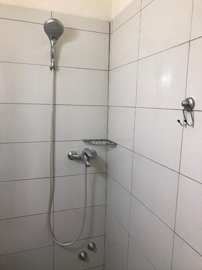 Family Stakic Baška Voda Exterior foto