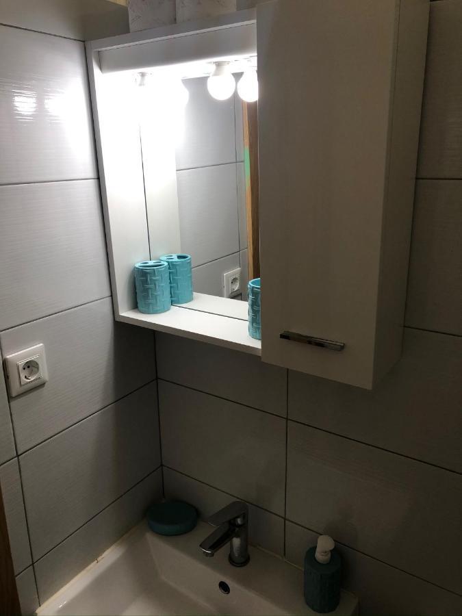 Family Stakic Baška Voda Exterior foto